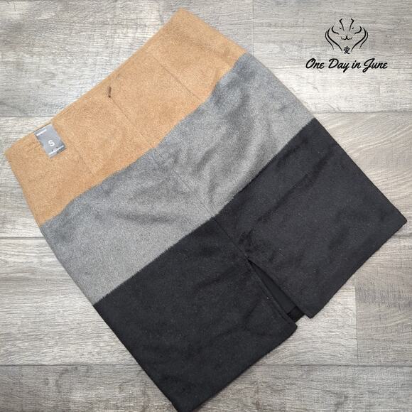 Amanda + Chelsea Modern Fit Mini Skirt Size S - Picture 5 of 5